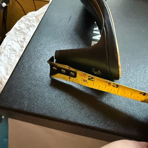 Sale! NIB Chanel Black Quilted Kitten Heels sz 40 - Picture 9 of 9